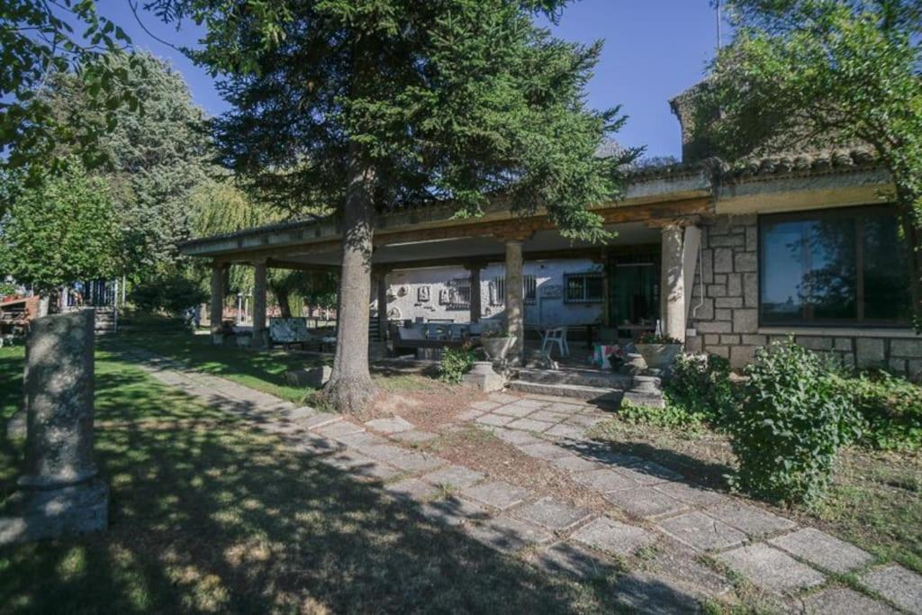 El Chalet De Gloria Santa Marta de Tormes Exterior photo